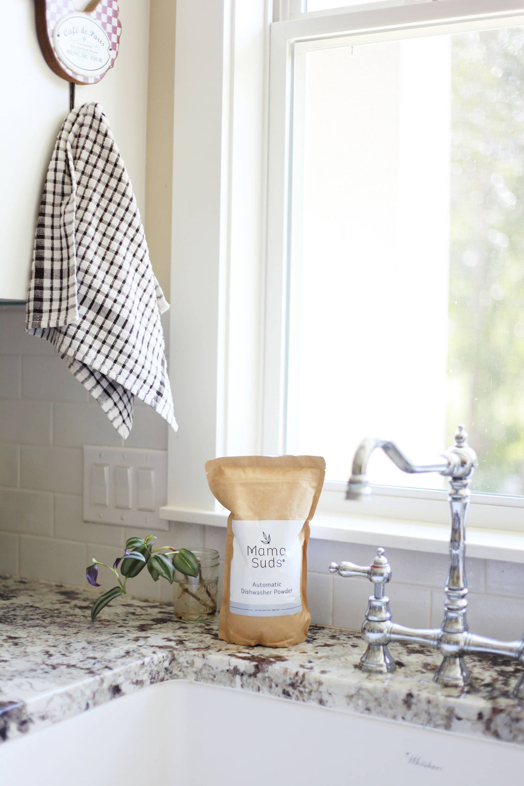 Automatic Dishwasher Powder: 30  ounces / Include scoops