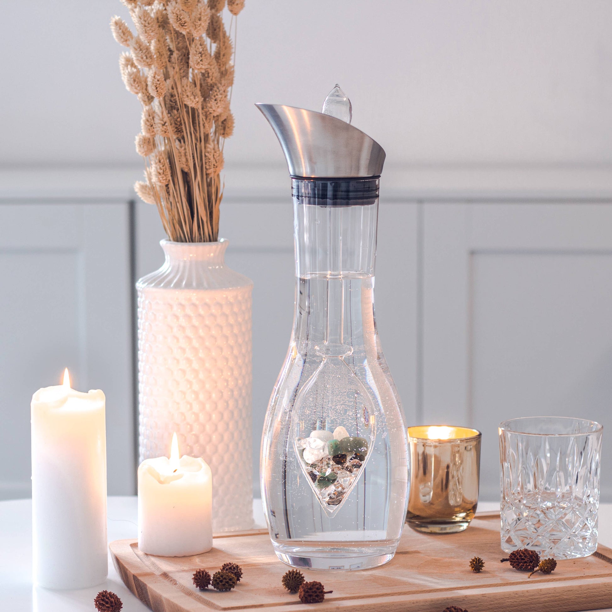 Era Crystal Water Carafe | VITALITY (Emerald & Clear Quartz)