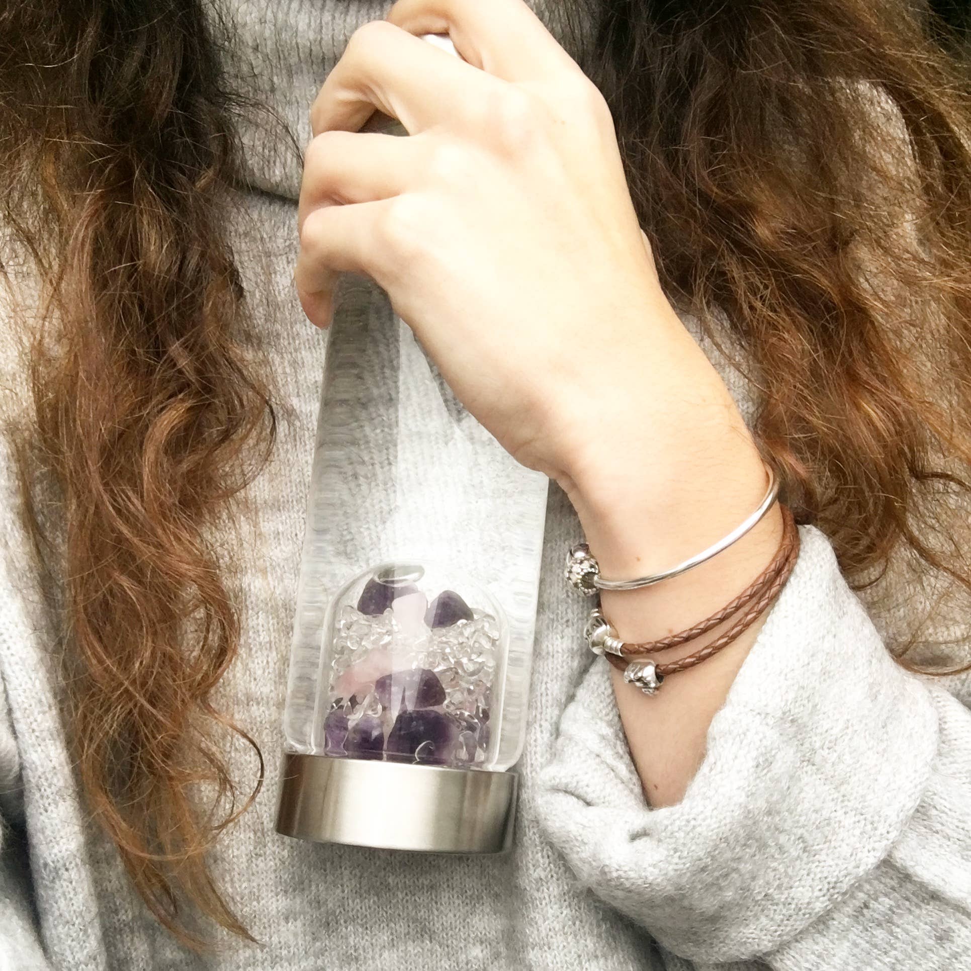 ViA Crystal Water Bottle | WELLNESS w Amethyst & Rose Quartz